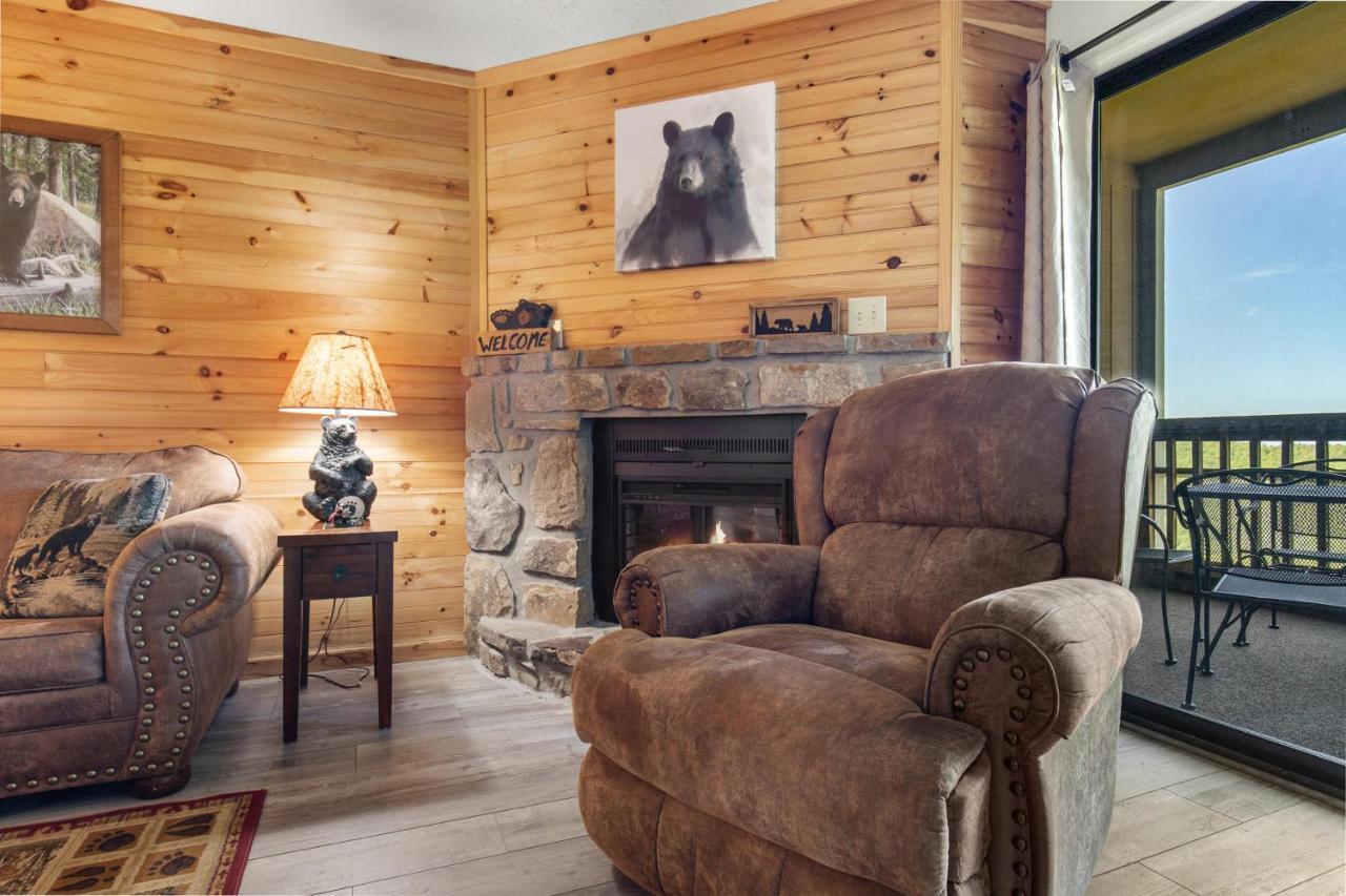 Апартаменты Bear Cub Retreat Гатлинбург Экстерьер фото